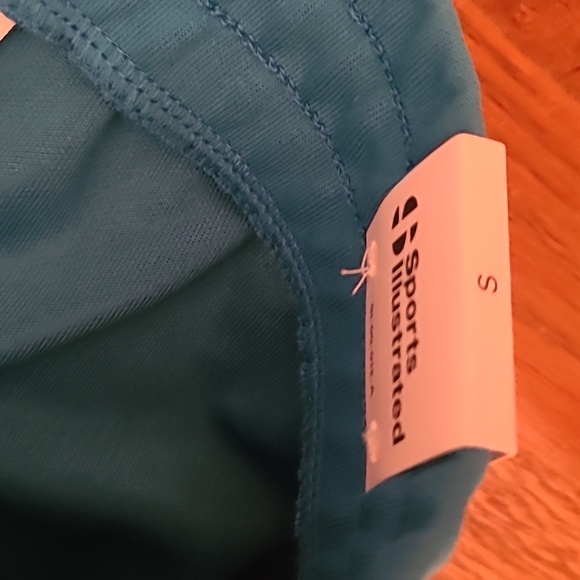SPORTS ILLUSTRATED WOMEN'S BLUE SHORTS ELASTIC WAISTBAND SIZE SMALL - Picture 7 of 11